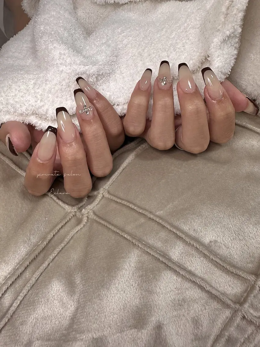 ネイル グラデーション ハート 韓国ネイル マグネットネイル ニュアンスネイル Nail Salon ECLAREのネイルデザイン