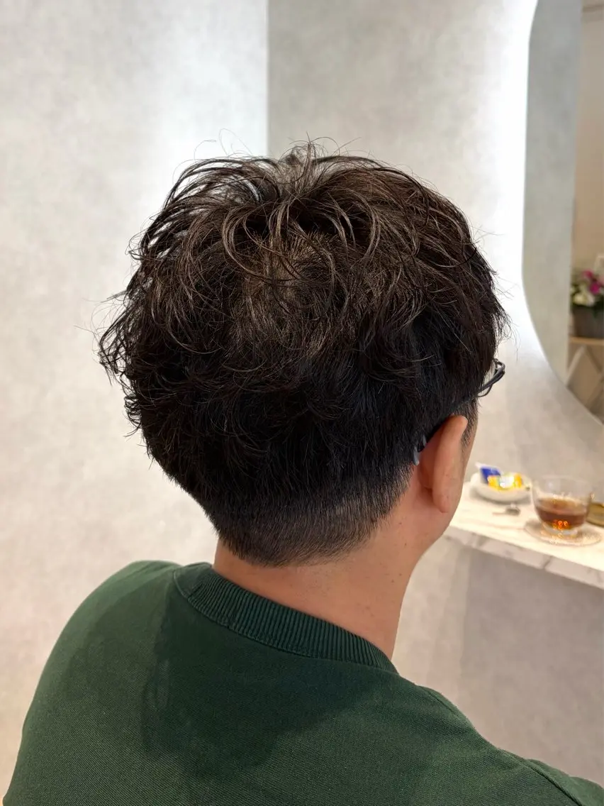 パーマ メンズ ビジネス メンズパーマ カット パーマ 片岡/髪質改善/ 白髪染め/ヘッドスパのヘアスタイル
