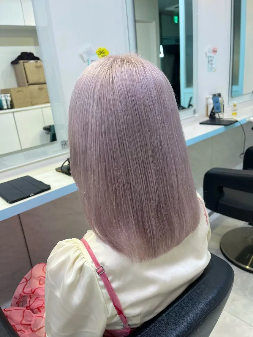 ミディアム カラー ヘアカラー ブリーチカラー 🩵MIZUKIのヘアスタイル
