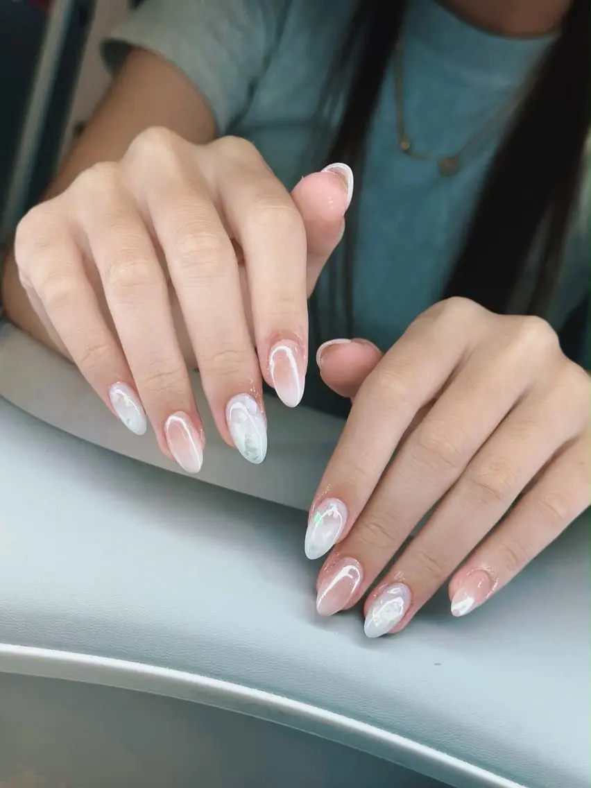 ネイル チークネイル ドット フレンチネイル グラデーション 韓国ネイル Minette nailrinrinのネイルデザイン