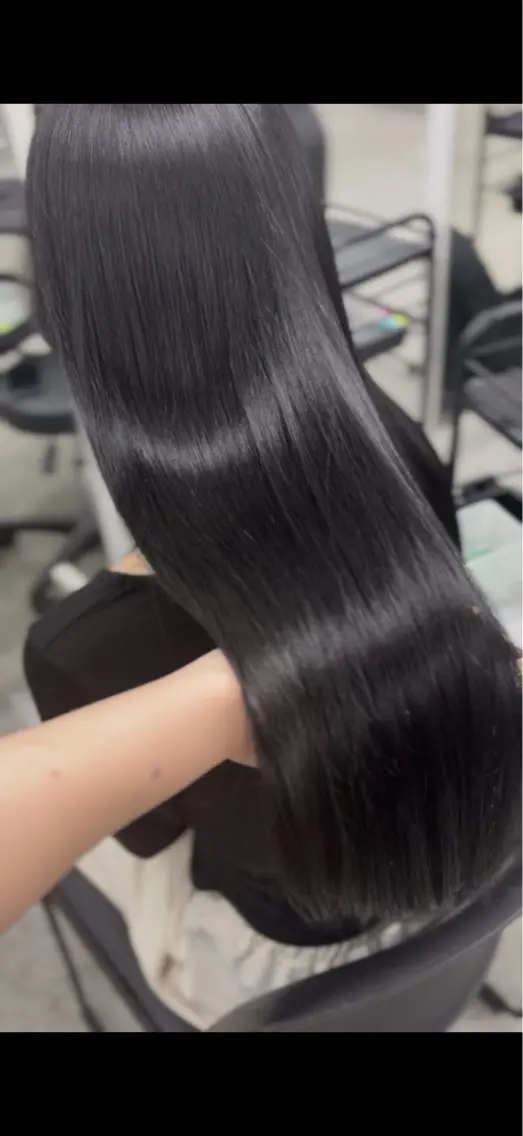 ミディアム カラー ヘアアレンジ 縮毛矯正 くれは/縮毛矯正/透 明感カラーのヘアスタイル