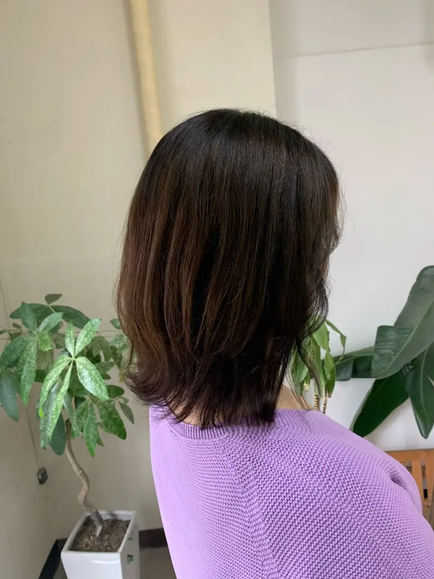 ミディアム カット ヘアカラー 透明感カラー wacoのヘアスタイル