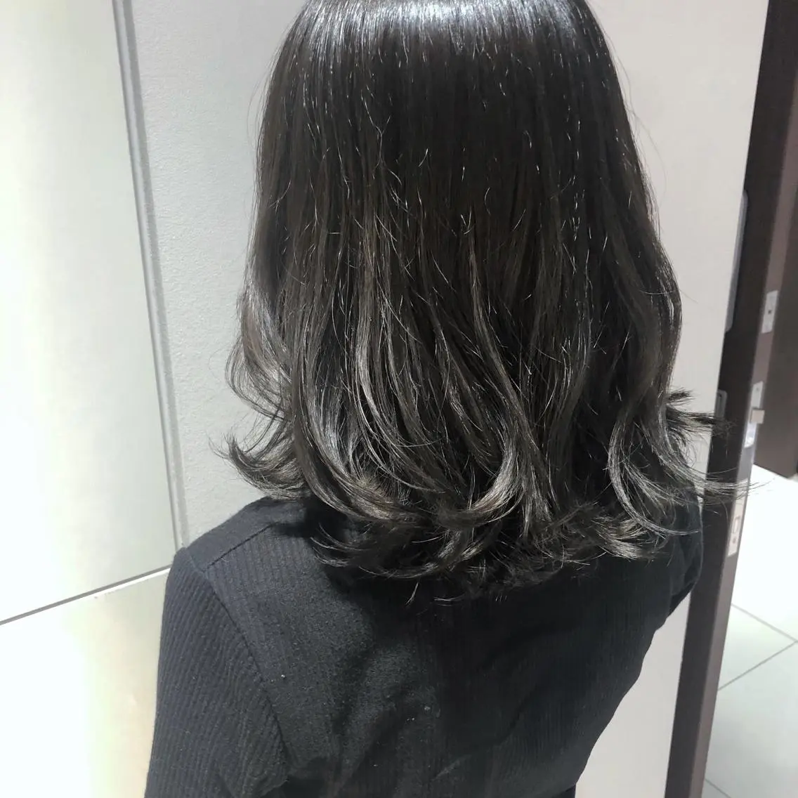セミロング カラー ヘアカラー トリートメント 韓国風ヘア 🇰🇷清水しいなのヘアスタイル