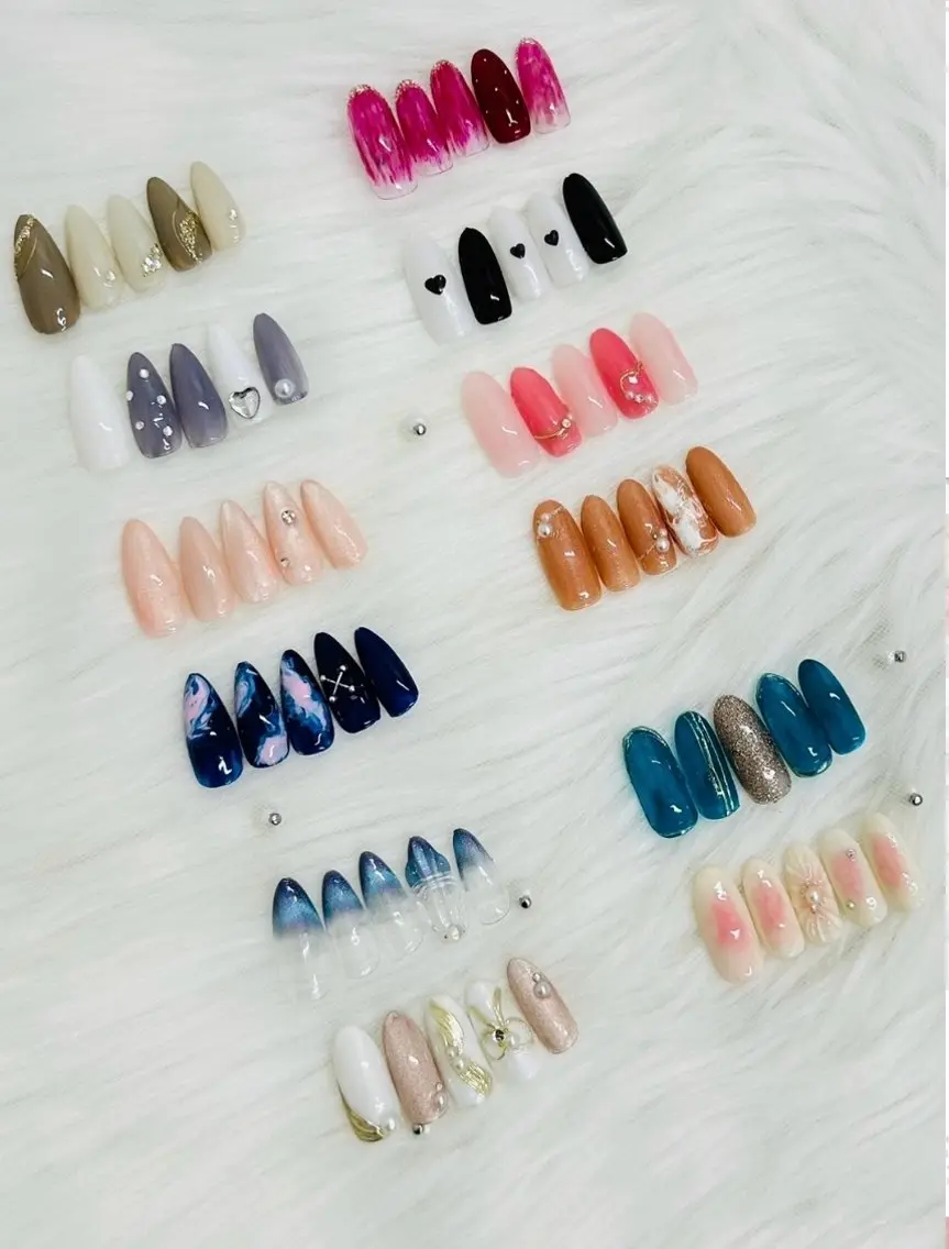ネイル KIREIE Satomiのネイルデザイン