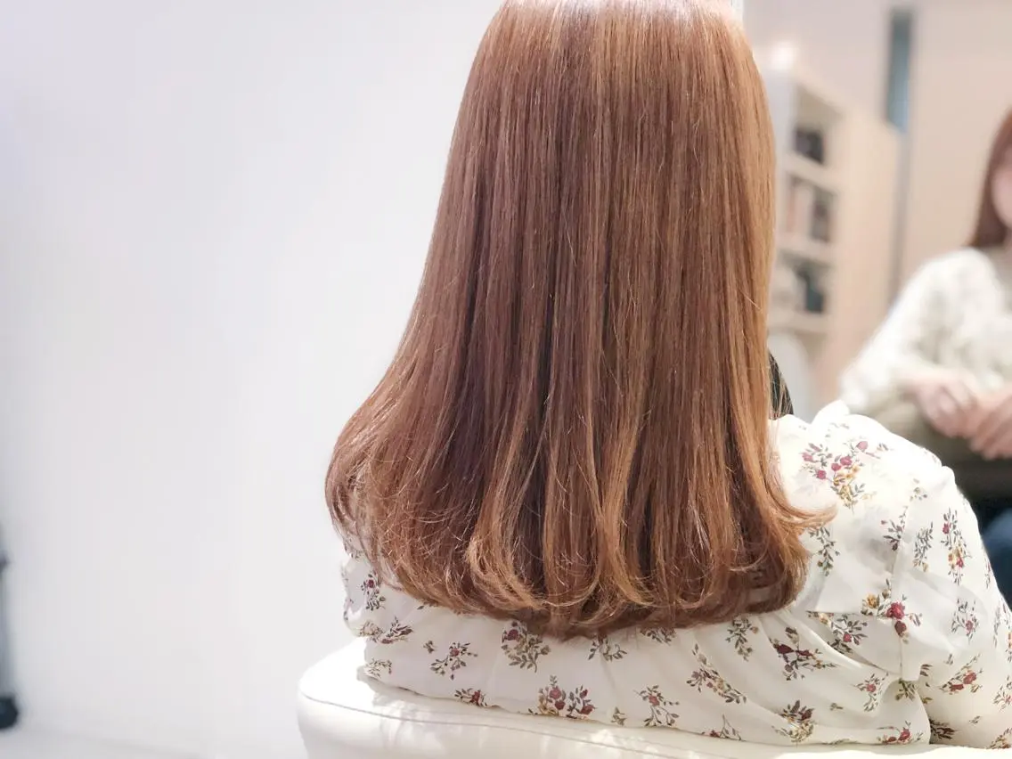 ミディアム カラー ブリーチ トリートメント タカハシ ハヤトのヘアスタイル