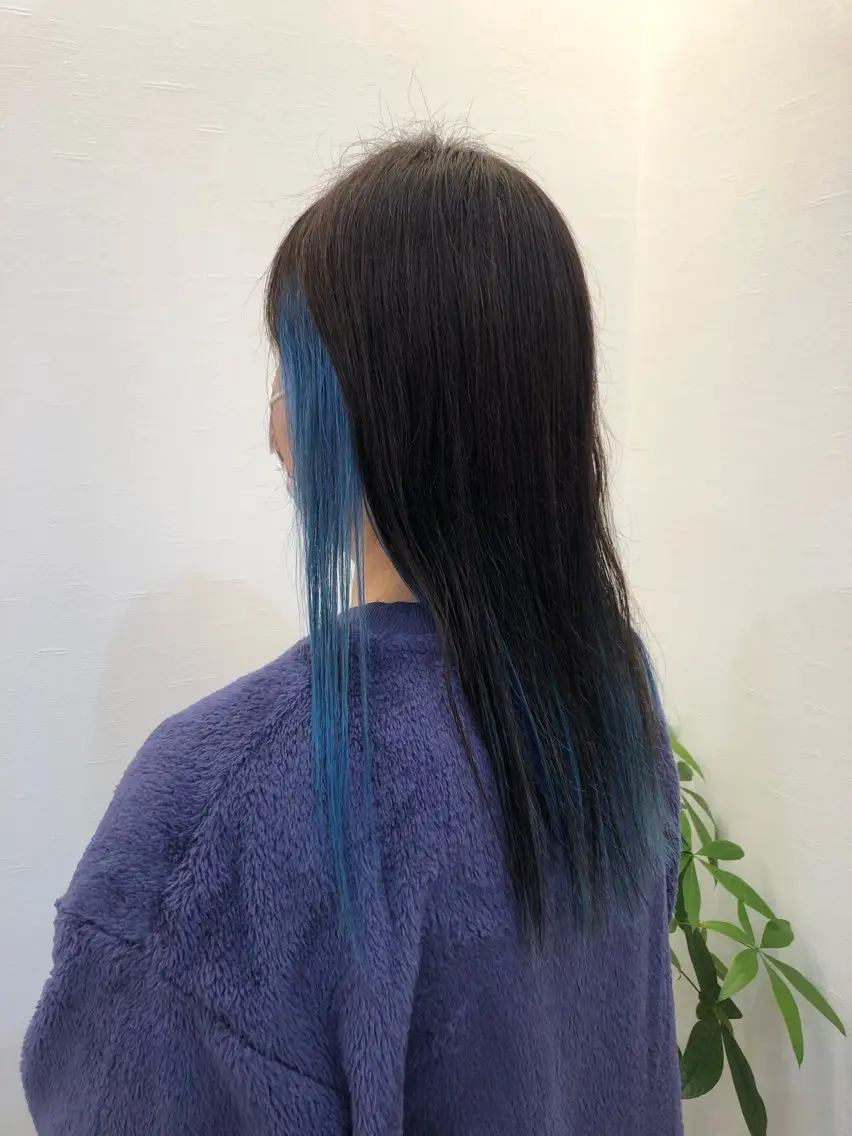 カラー ツノガイ エリのヘアスタイル
