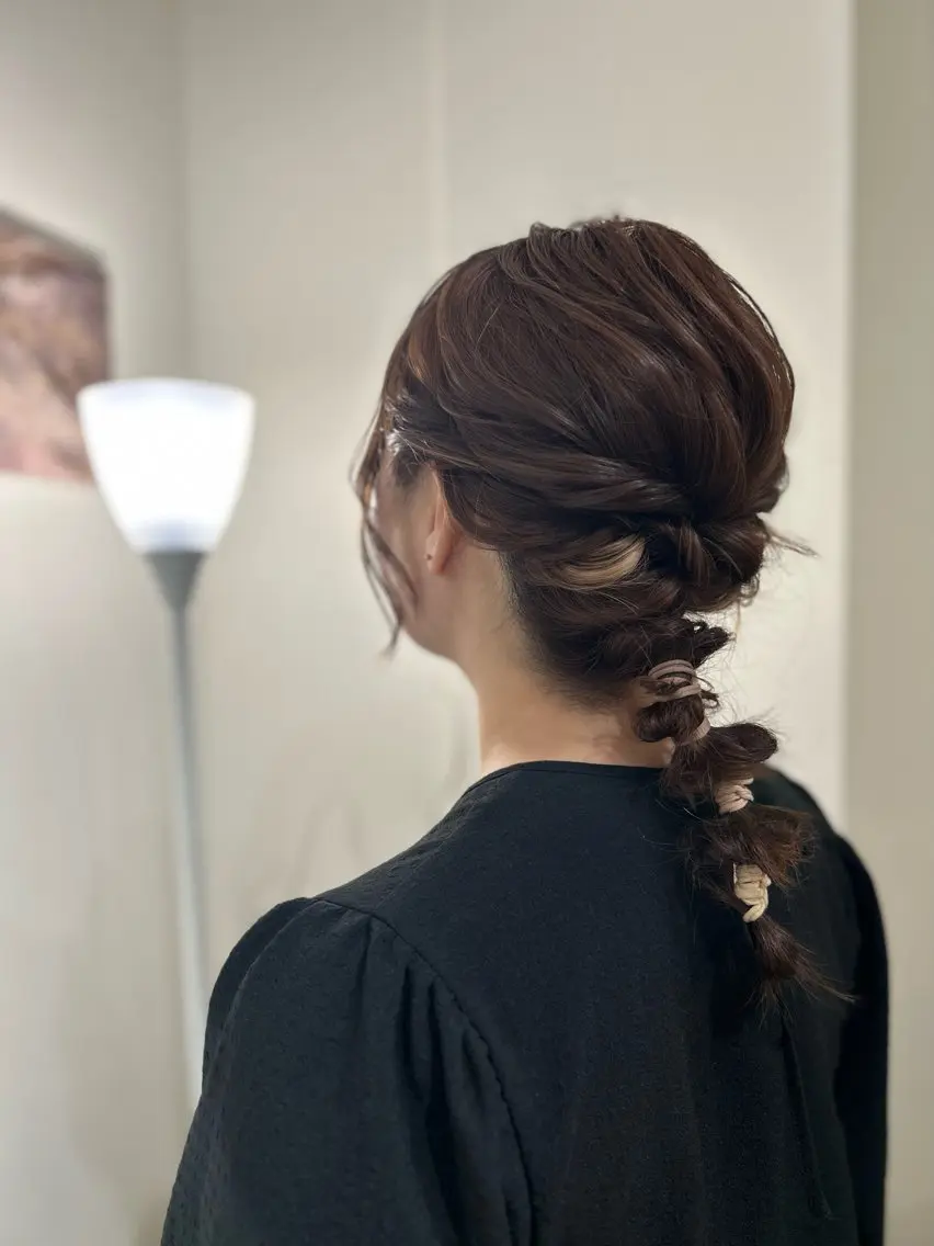 ヘアアレンジ make room Blissのヘアスタイル