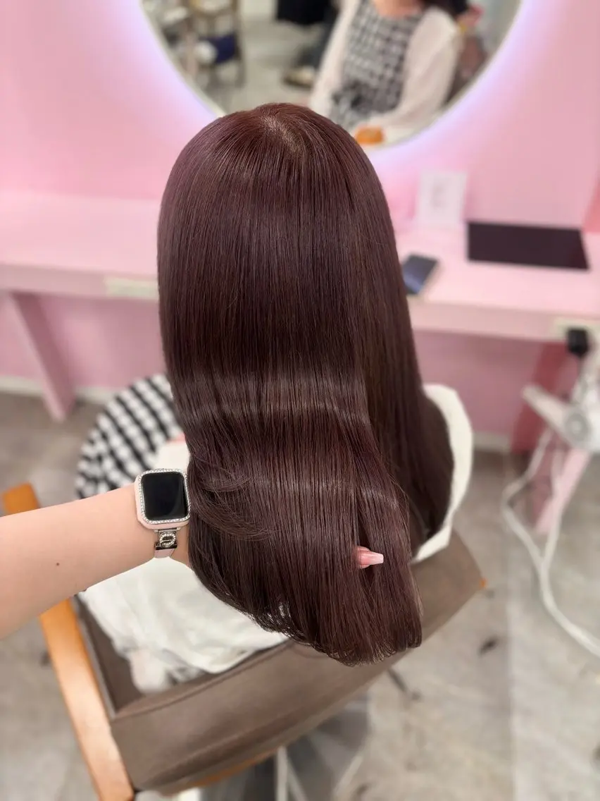 ロング カラー カット ヘアカラー トリートメント 𝑴𝒊𝒌𝒖💝 透明感モテカラーのヘアスタイル