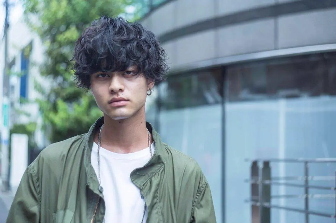 ミディアム カラー ヘアアレンジ ミディアムパーマ 小顔カット 松田 亮葉のヘアスタイル
