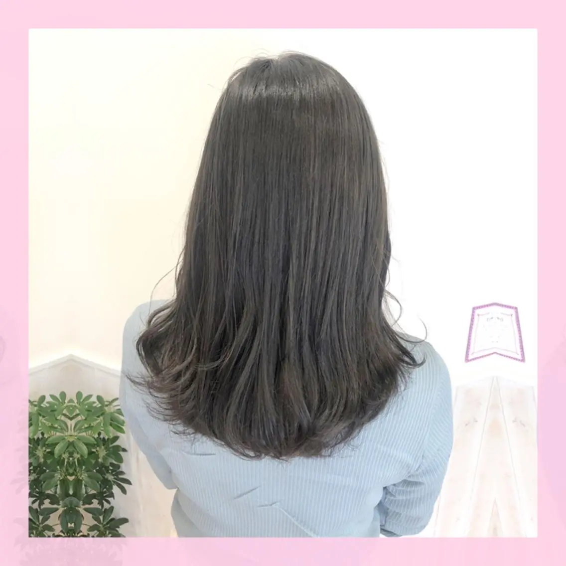 セミロング カラー 🍒前川 🍒のヘアスタイル