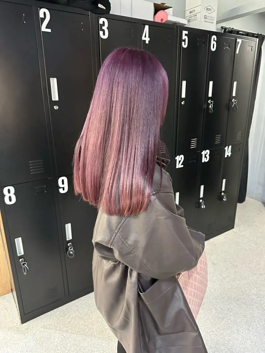 カラー イルミナカラー ラベンダーカラー ピンクカラー ピンクラベンダー 🩵HOLLY🩵 ブリーチ🩵カレンのヘアスタイル