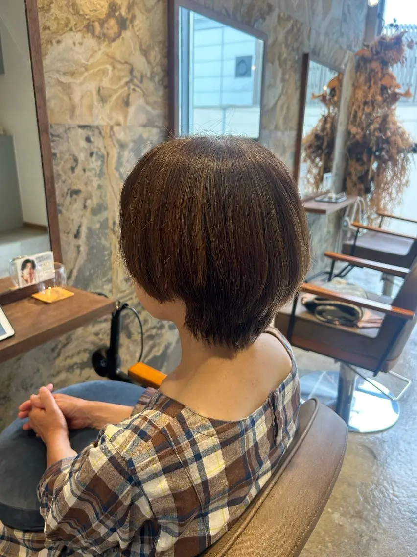 ショート 和田 あやかのヘアスタイル