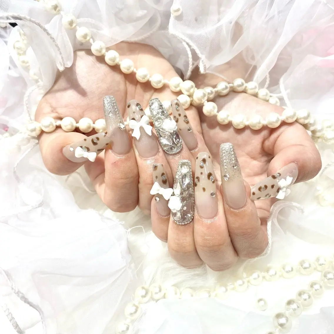 ネイル ハンドネイル WISTERIA azusaのネイルデザイン