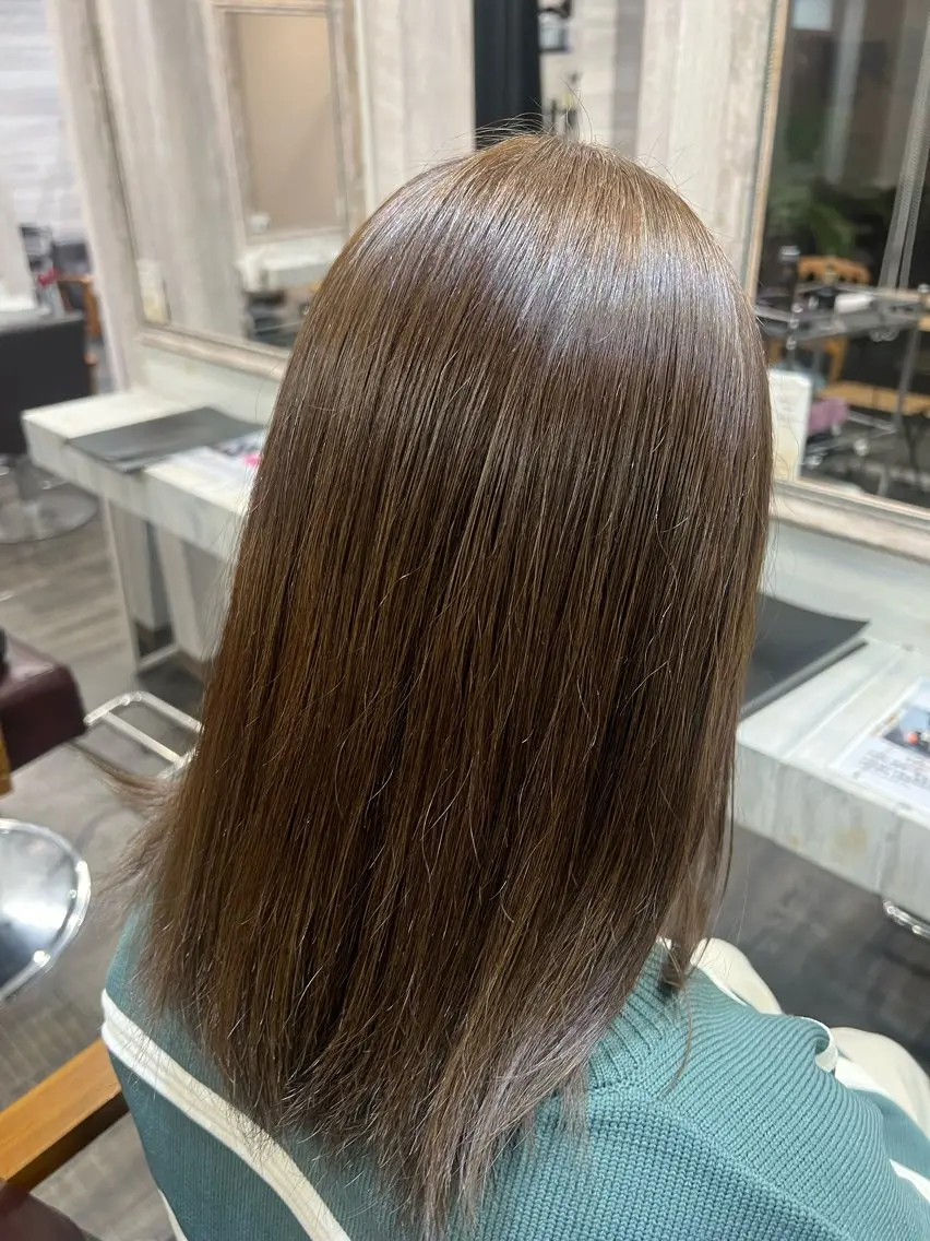 カラー LOHAS Rioのヘアスタイル