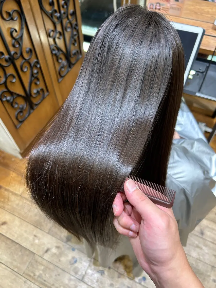 ロング カット ヘアカラー 縮毛矯正 トリートメント 新宿✨顔周りカット 韓国ヘア/坂本亜裟海のヘアスタイル