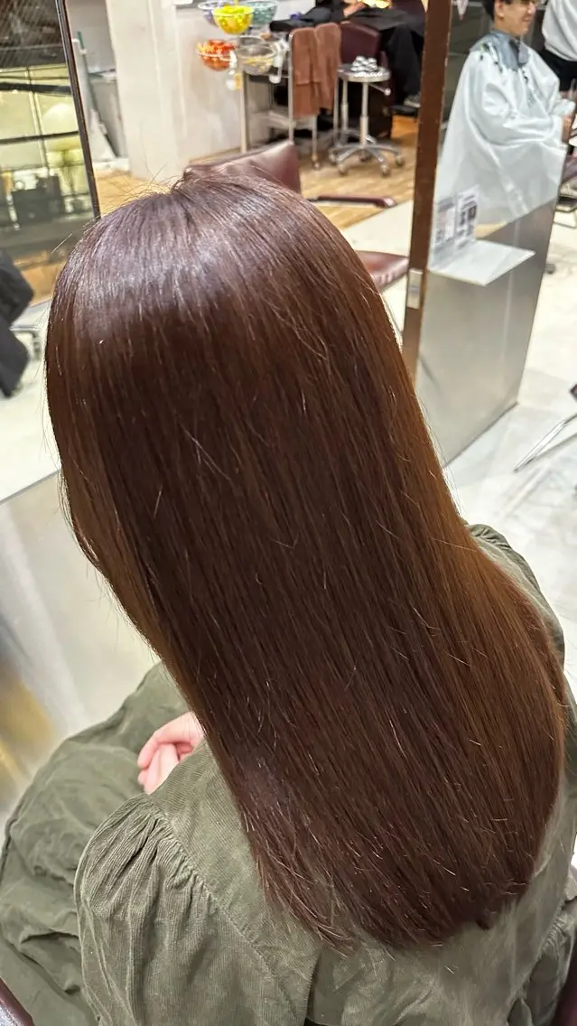 セミロング カラー ヘアカラー fifth原宿 宮部蓮のヘアスタイル