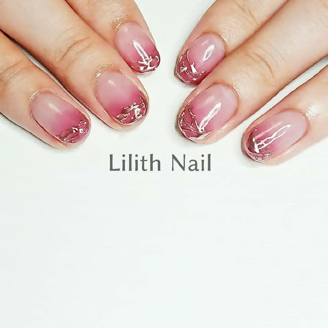 ネイル フレンチネイル グラデーション ハンドネイル Lilith Nailのネイルデザイン