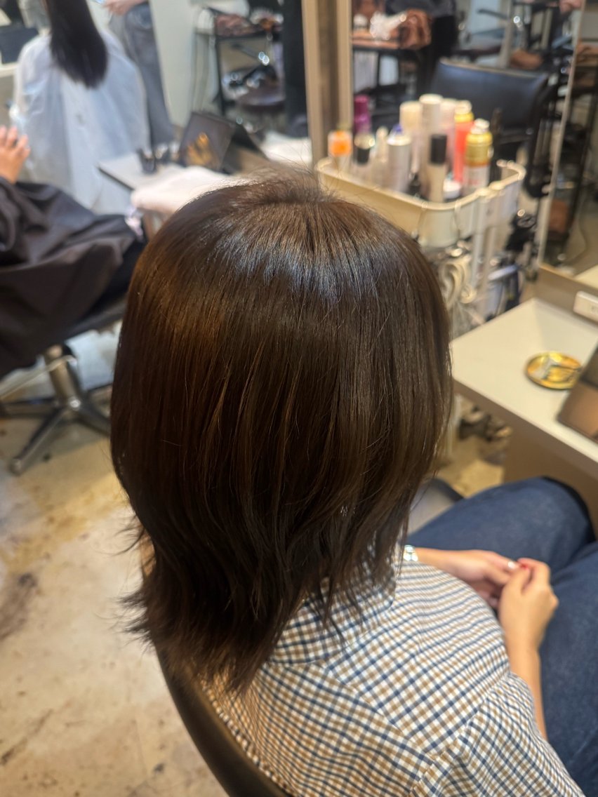 カラー ヘアカラー 櫻木 志穏のヘアスタイル