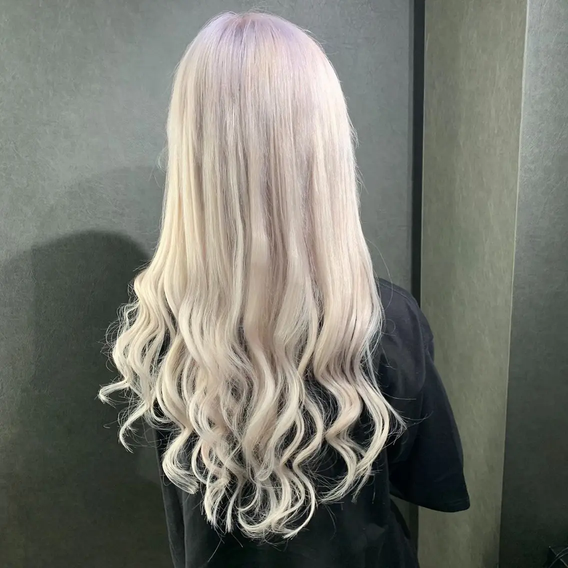 ロング カラー 🥀ケアブリーチ🥀 一ノ瀬🥀のヘアスタイル