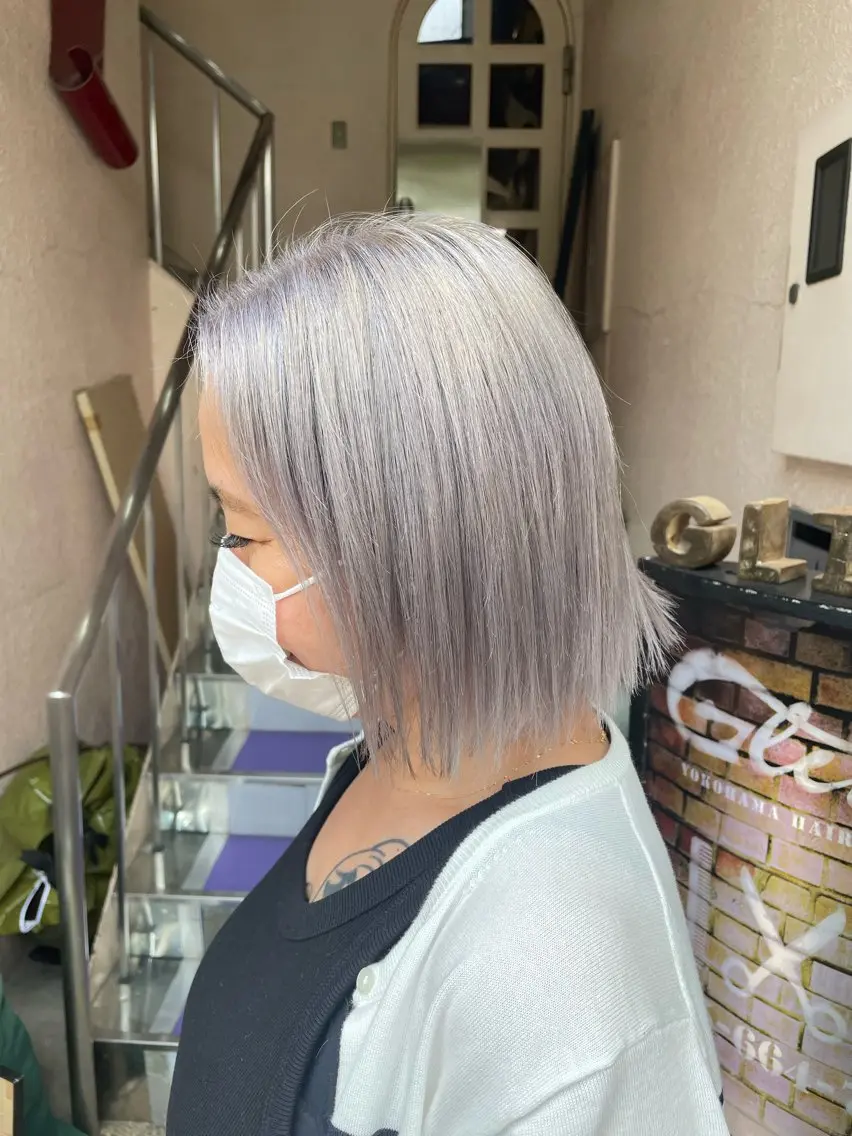 セミロング カラー ラベンダーカラー トリートメント 👑派手髪/カット 👑ANRYのヘアスタイル