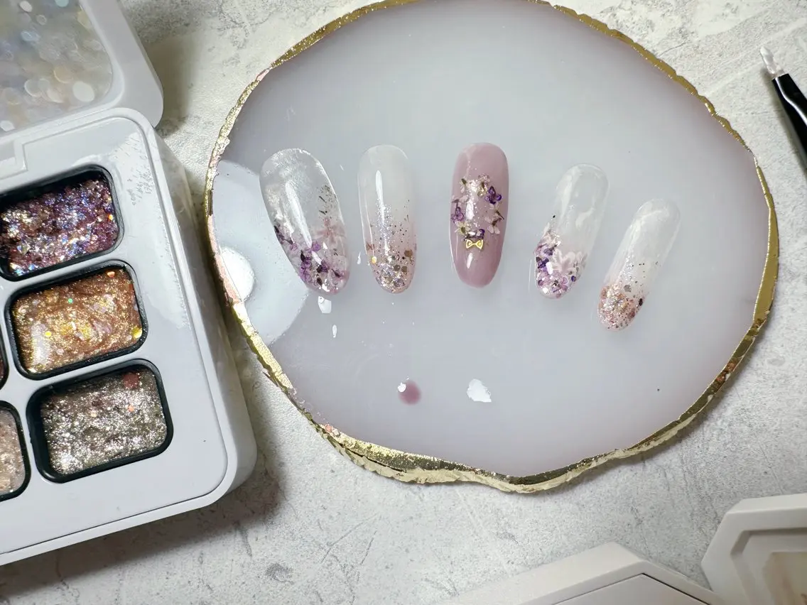 ネイル フラワーネイル Moon Nailsのネイルデザイン