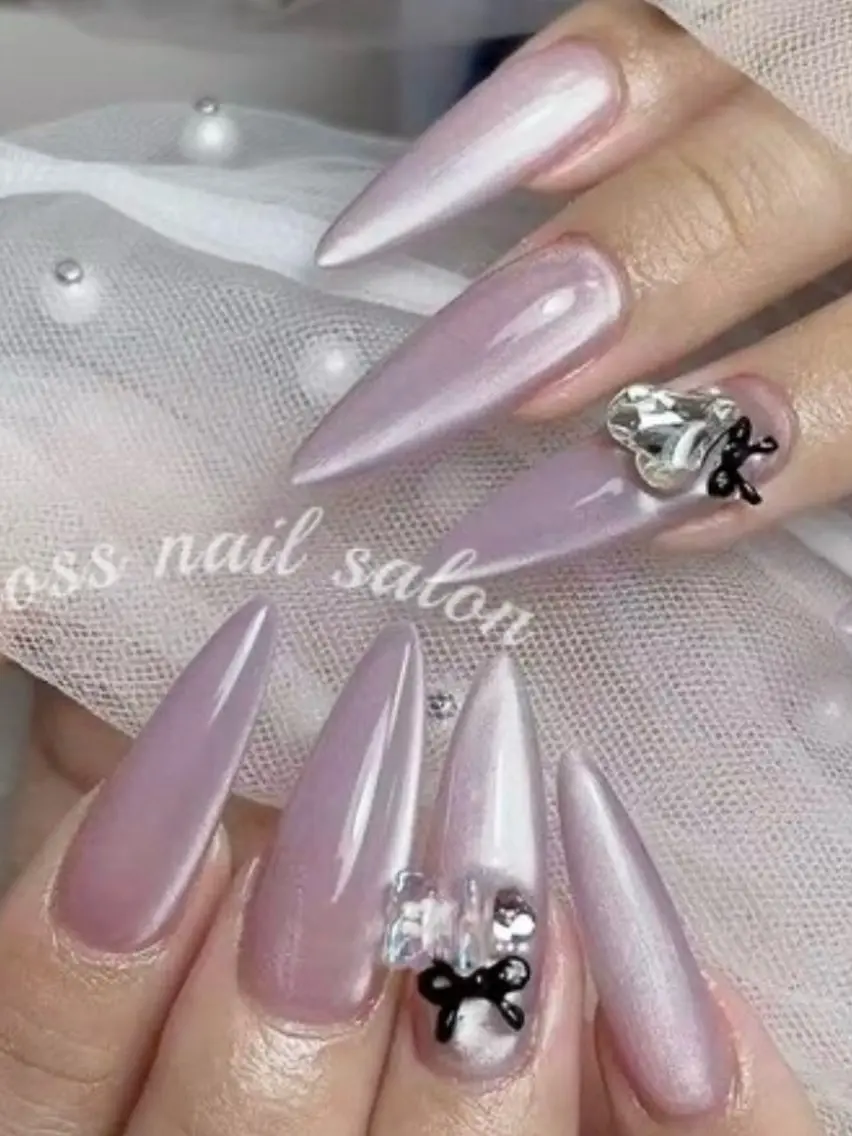 ネイル ハンドネイル miho🍎 Gloss nailのネイルデザイン