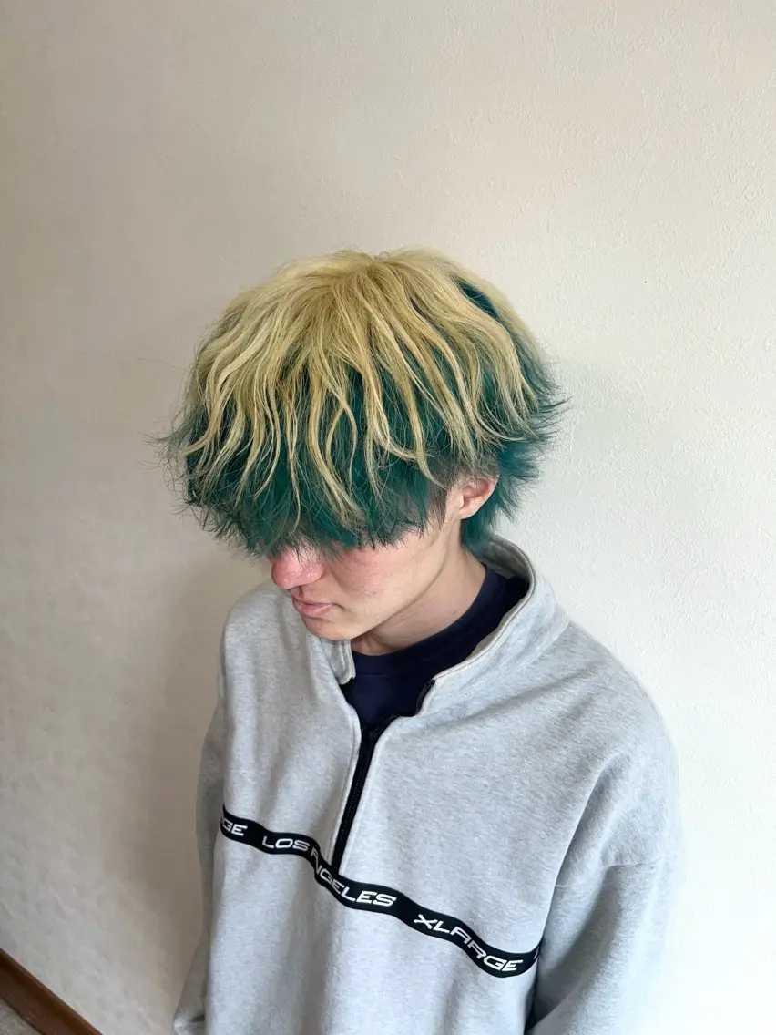 カラー 松島 司のヘアスタイル