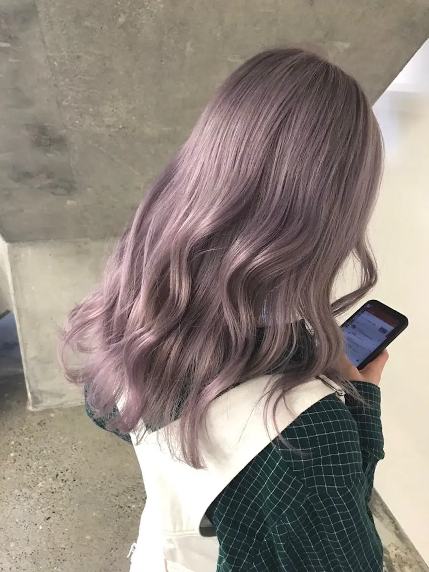 ロング ヘアカラー トリートメント 鈴木 翔真のヘアスタイル