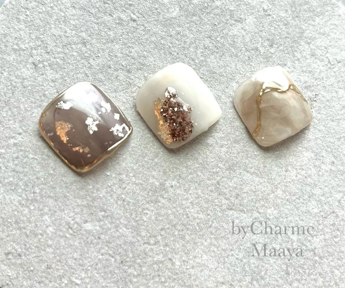 ネイル フットネイル Ray. Maayaのネイルデザイン
