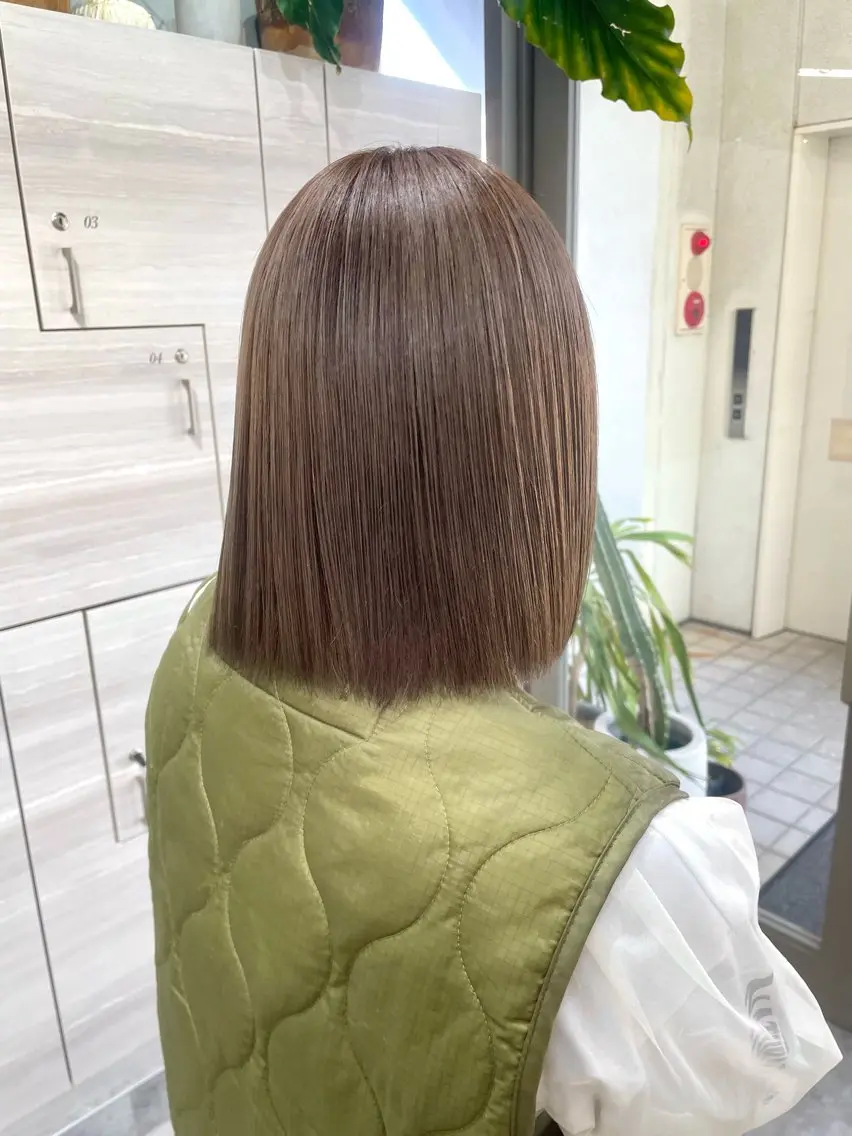 ミディアム カラー ベージュカラー ブリーチ 透明感カラー ブリーチなしカラー カノン/透明感カラー /酸性ストレートのヘアスタイル