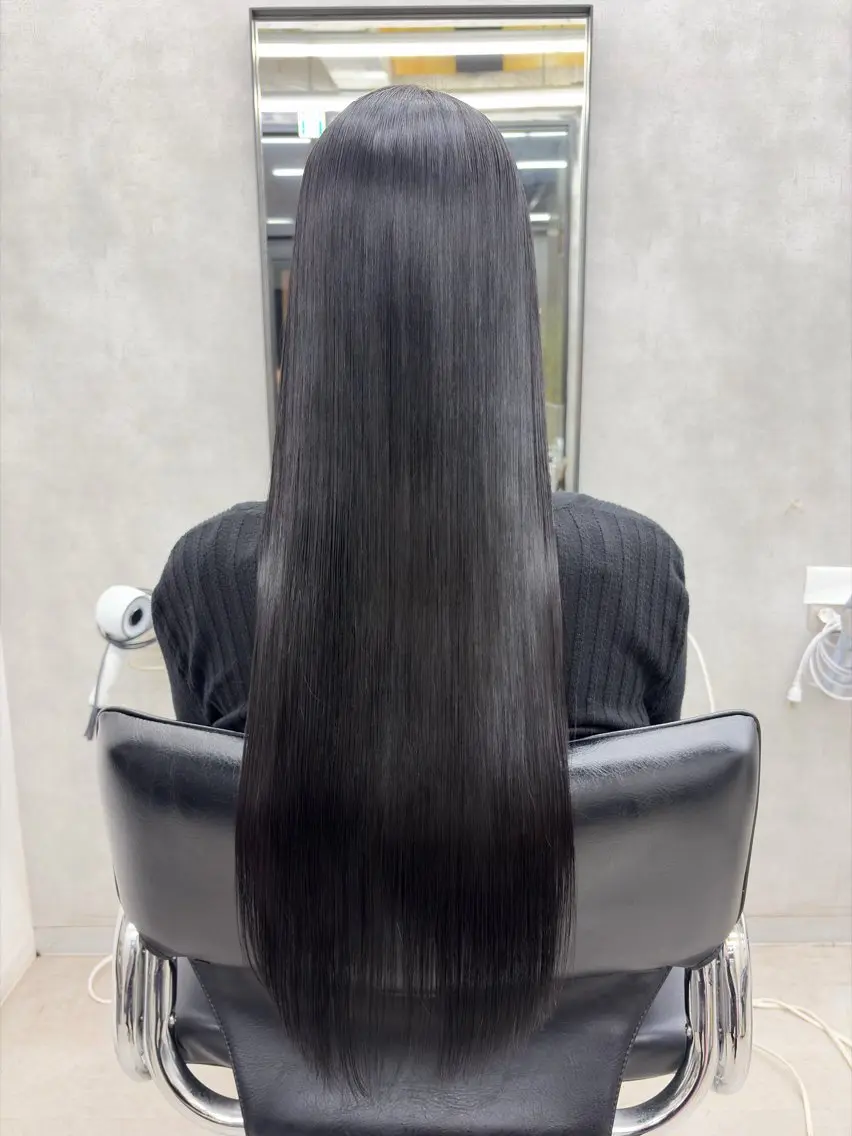 ロング カラー 髪質改善 縮毛矯正 トリートメント ヘアカラー 縮毛矯正 トリートメント 梅雨対策すぐ巻ける ☔️縮毛矯正勝倉　麗のヘアスタイル