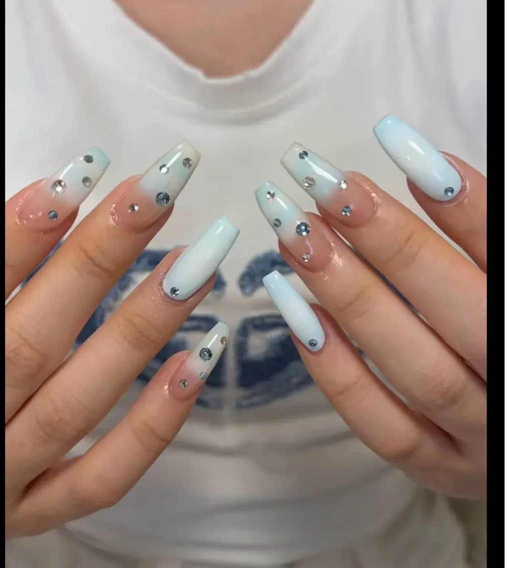 ネイル ハンドネイル NiJi Nailsのネイルデザイン