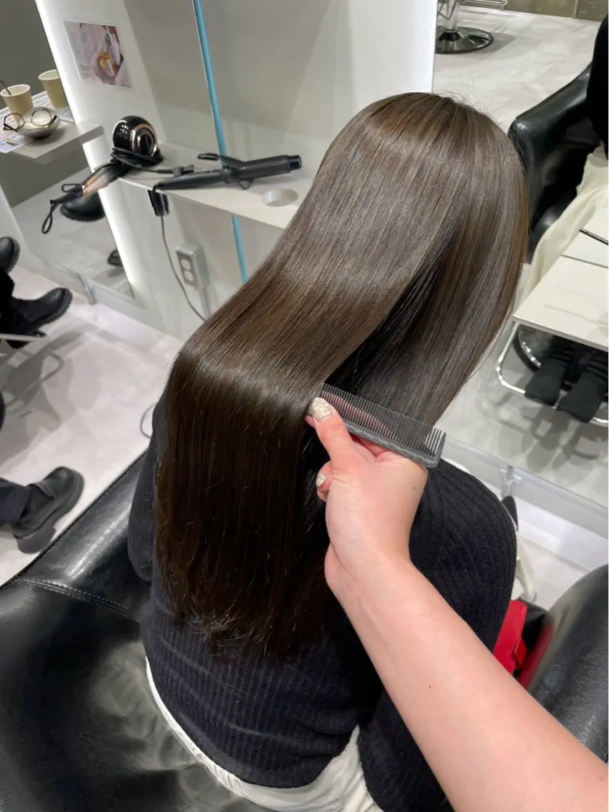 ロング カラー 髪質改善 Lino nanaのヘアスタイル