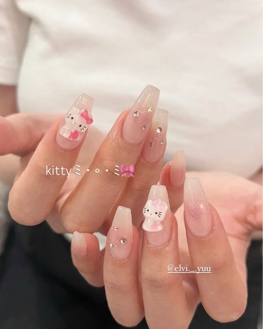 ネイル SALON ELVI.のネイルデザイン