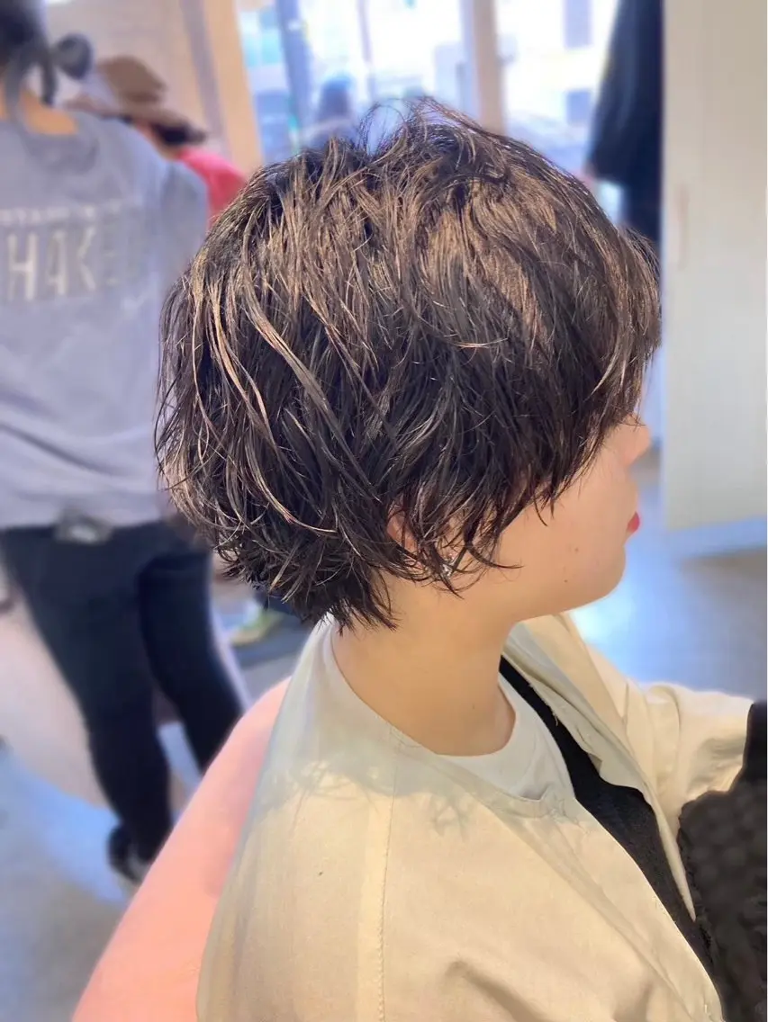 ショート パーマ 縮毛矯正/レイヤー/ 牧口瑠夏のヘアスタイル