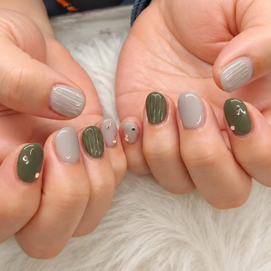 ネイル アートネイル ジェルネイル ニュアンスネイル パラジェル シンプルネイル ハンドネイル CUREist💅 所沢駅徒歩7分のネイルデザイン