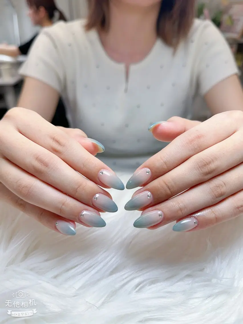 ネイル 長さ出し フレンチネイル グラデーション 韓国ネイル マグネットネイル ハンドネイル VB HEAVEN nailのネイルデザイン