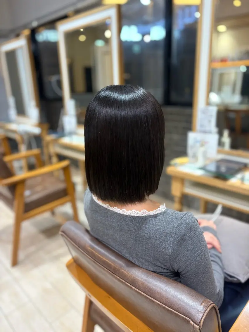 ミディアム 縮毛矯正 KAREN /暗めカラーモデルのヘアスタイル