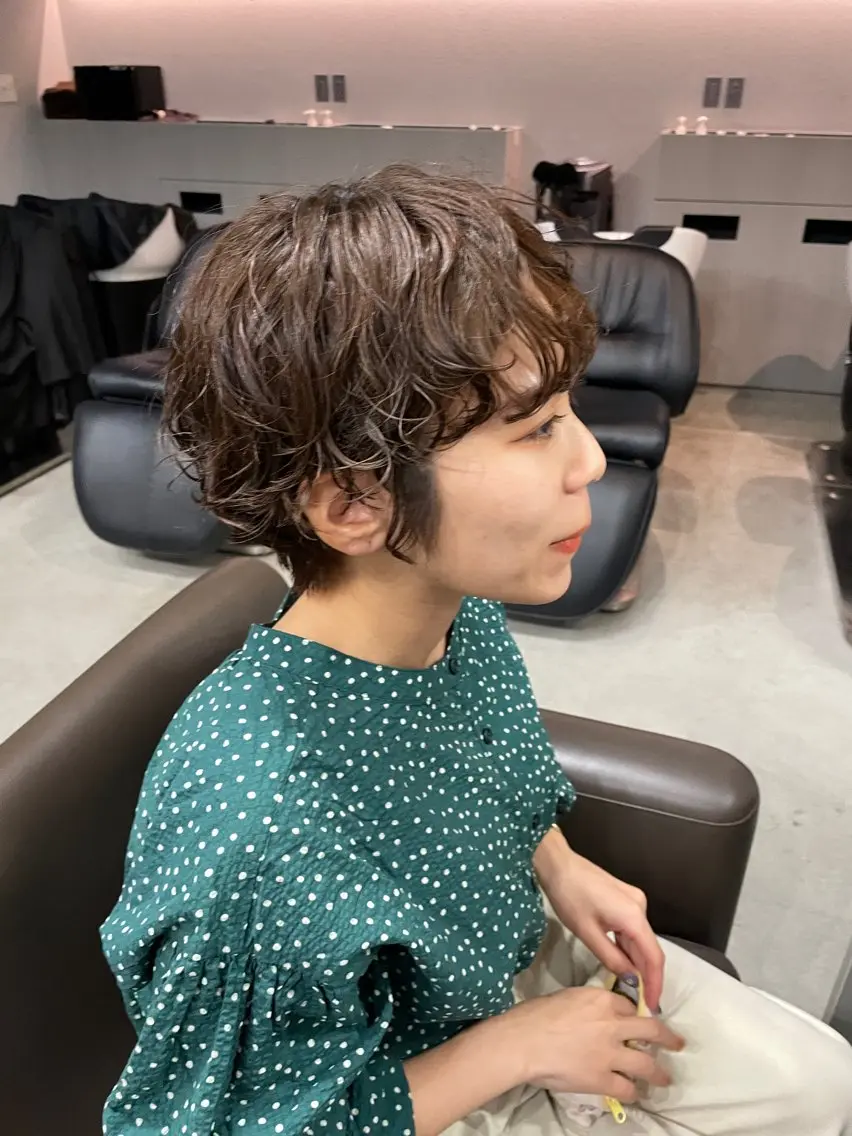 ミディアム カラー パーマ カット 表参道🌿赤み消し カラー/チナツのヘアスタイル