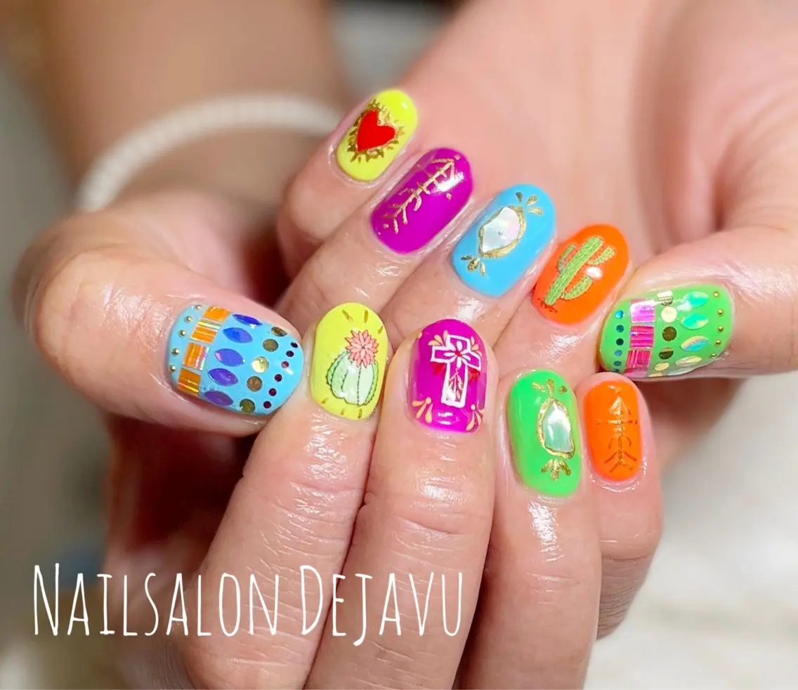 ネイル Nail salon Dejavu 🌿のネイルデザイン