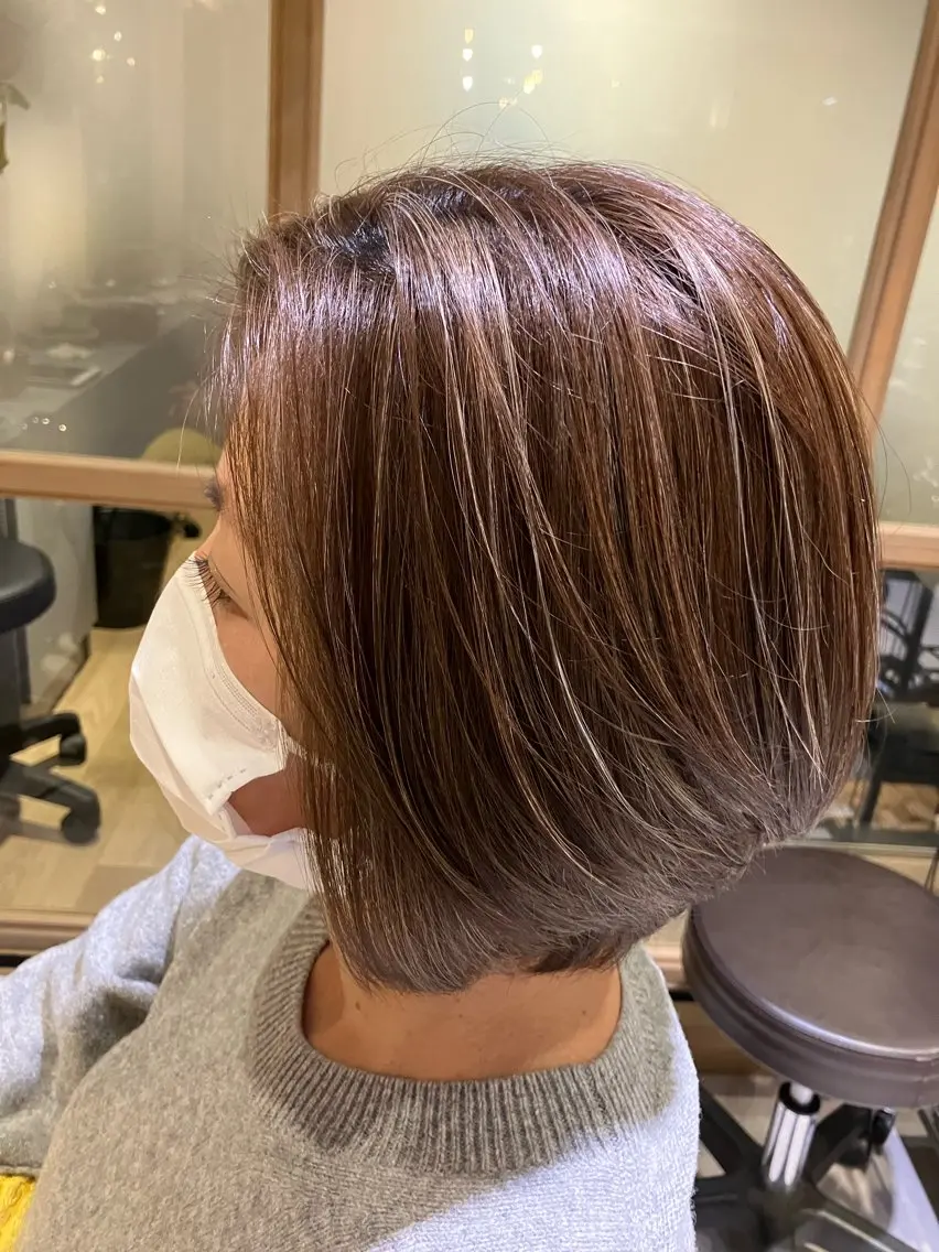 カラー ハイライトカラー 阿部 貴子のヘアスタイル