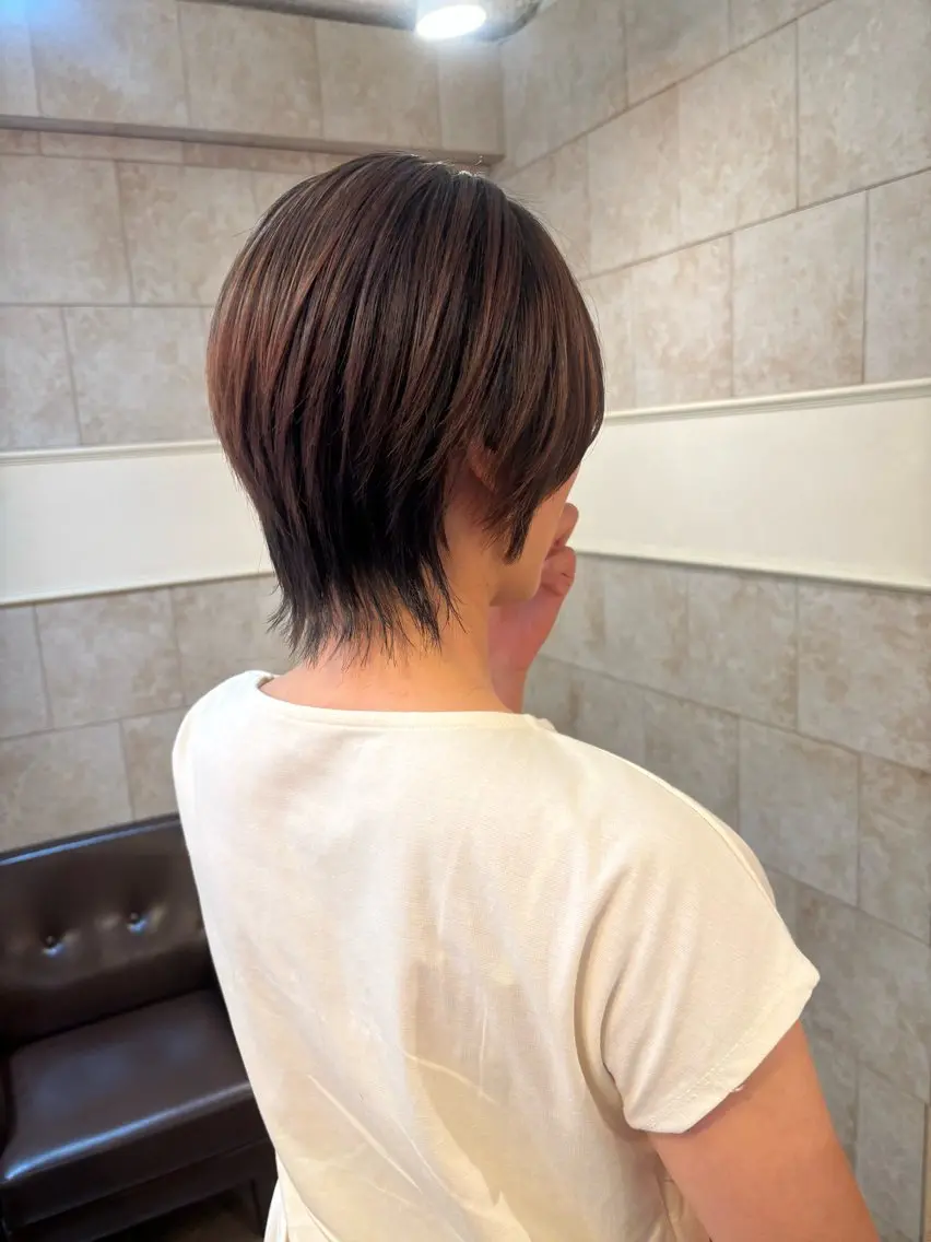 ショート 恩田 美波のヘアスタイル