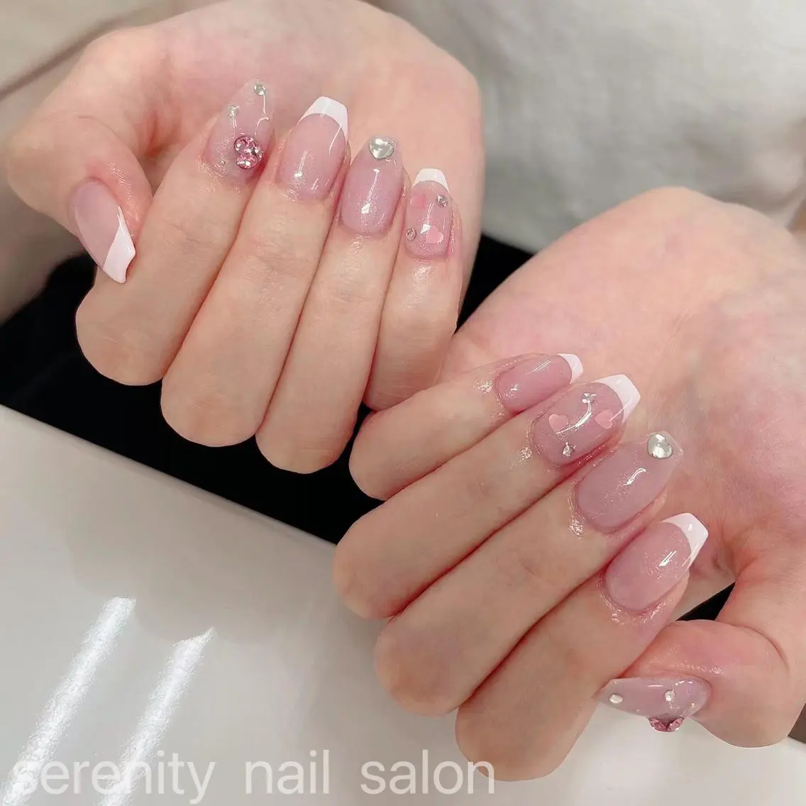 ネイル ハンドネイル ハンドケア ✨Serenity Nail salonのネイルデザイン