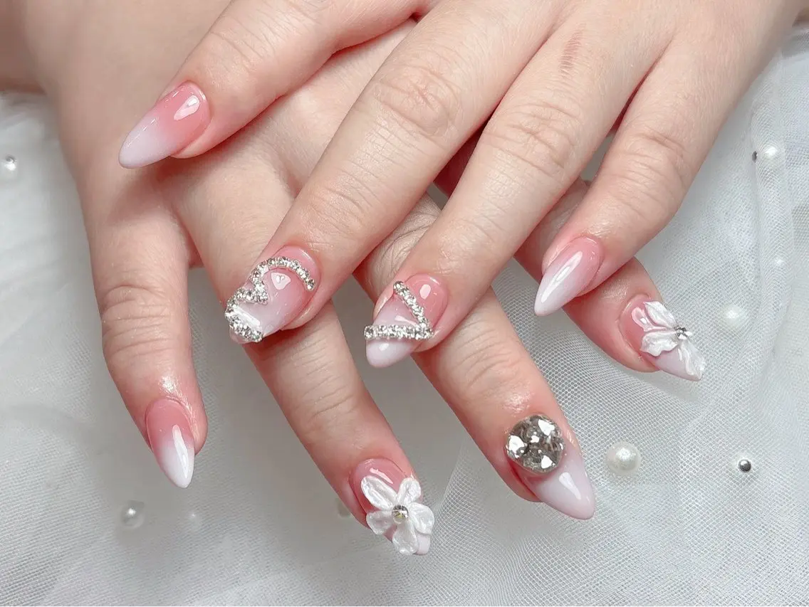 ネイル Bél Nail salonのネイルデザイン