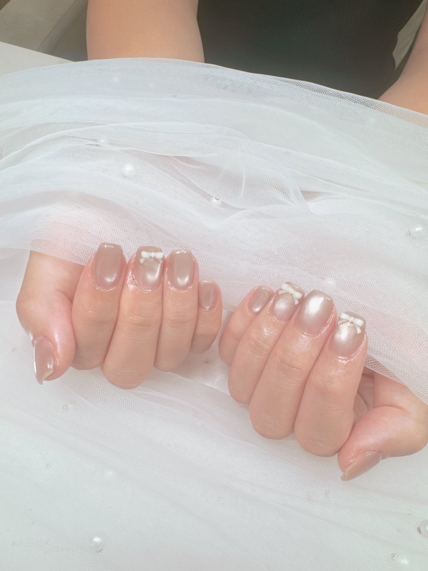 ネイル アートネイル チークネイル フレンチネイル ジェルネイル ガラスフレンチ ハンドネイル Queeens nailのネイルデザイン