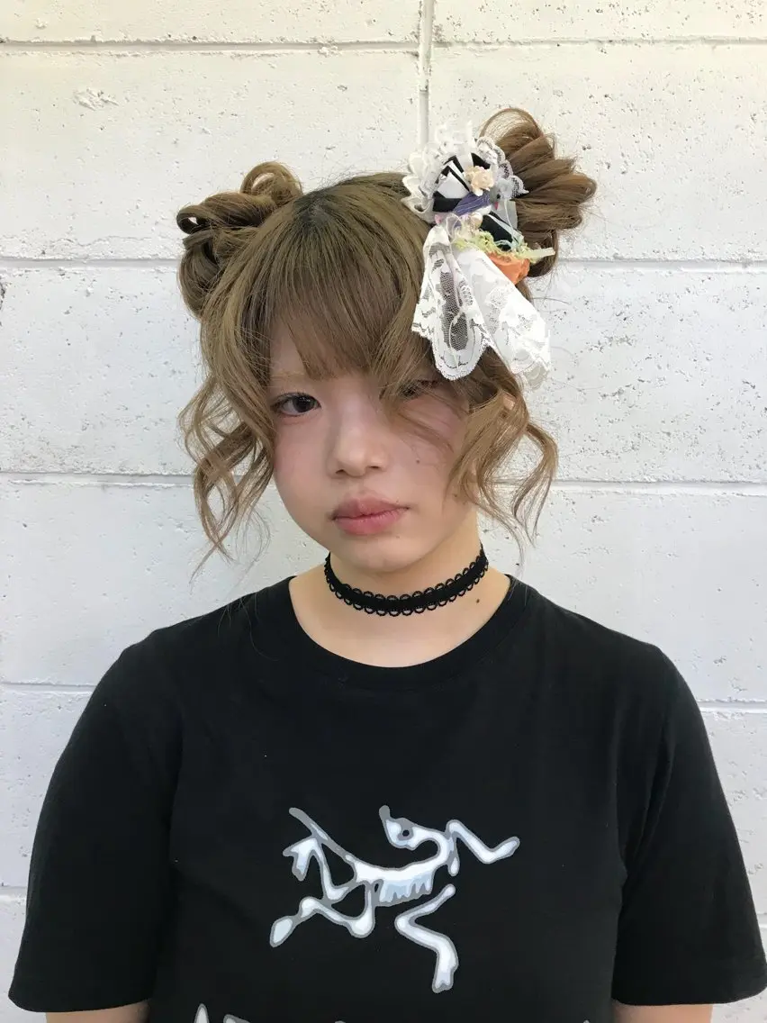 セミロング カラー ヘアアレンジ 小森 梨華のヘアスタイル