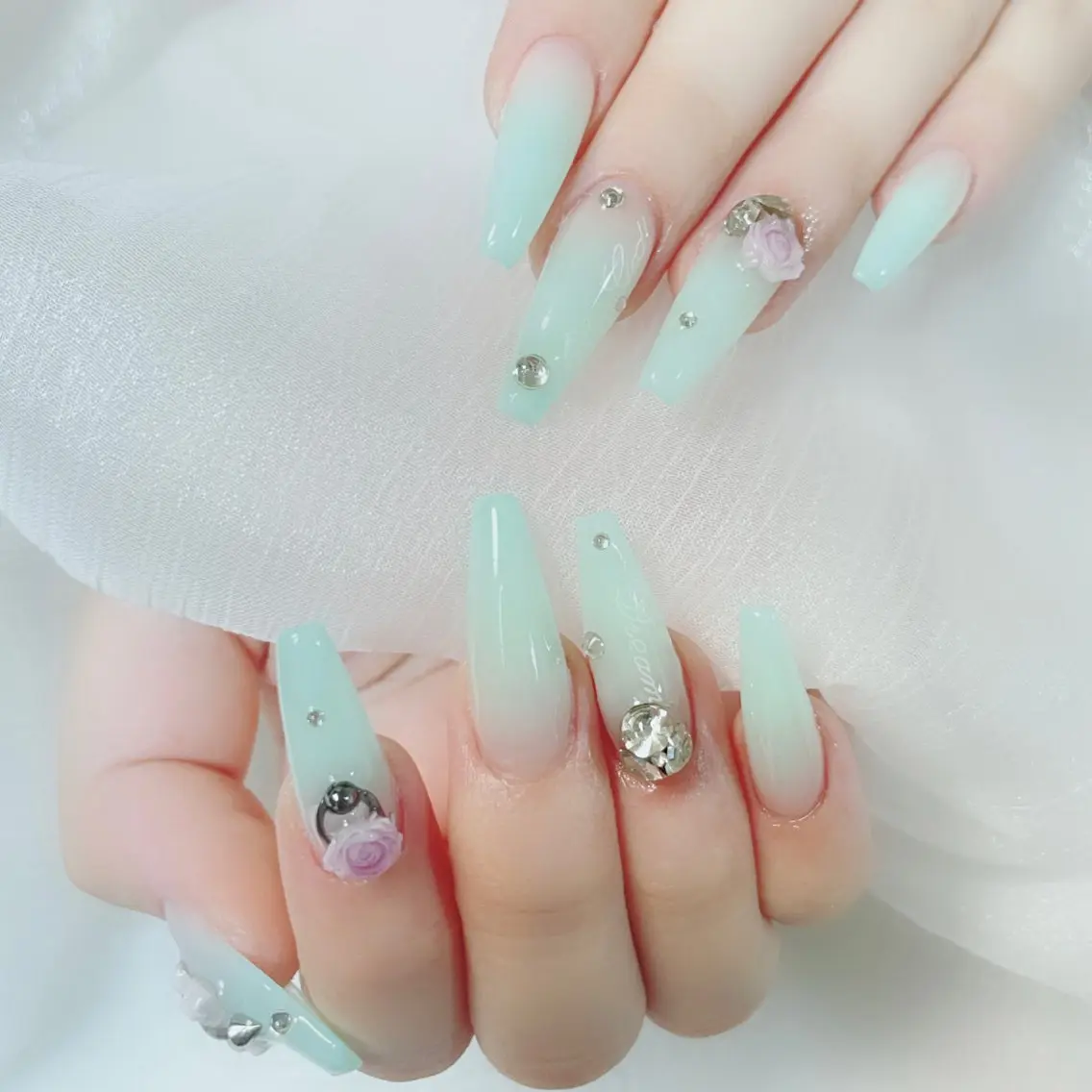 ネイル 夏ネイル Amina nail salonのネイルデザイン