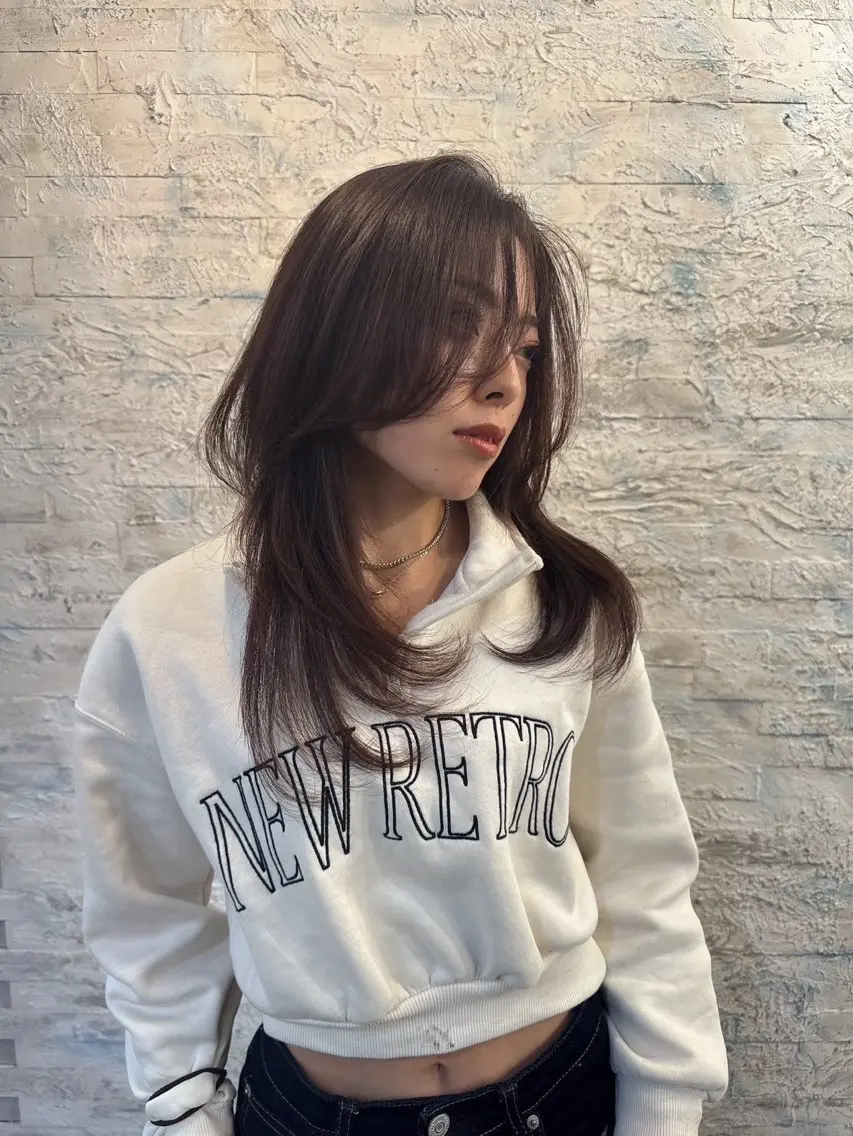 セミロング 艶感✖️色持ちカラー ⭐️りくや🦖のヘアスタイル