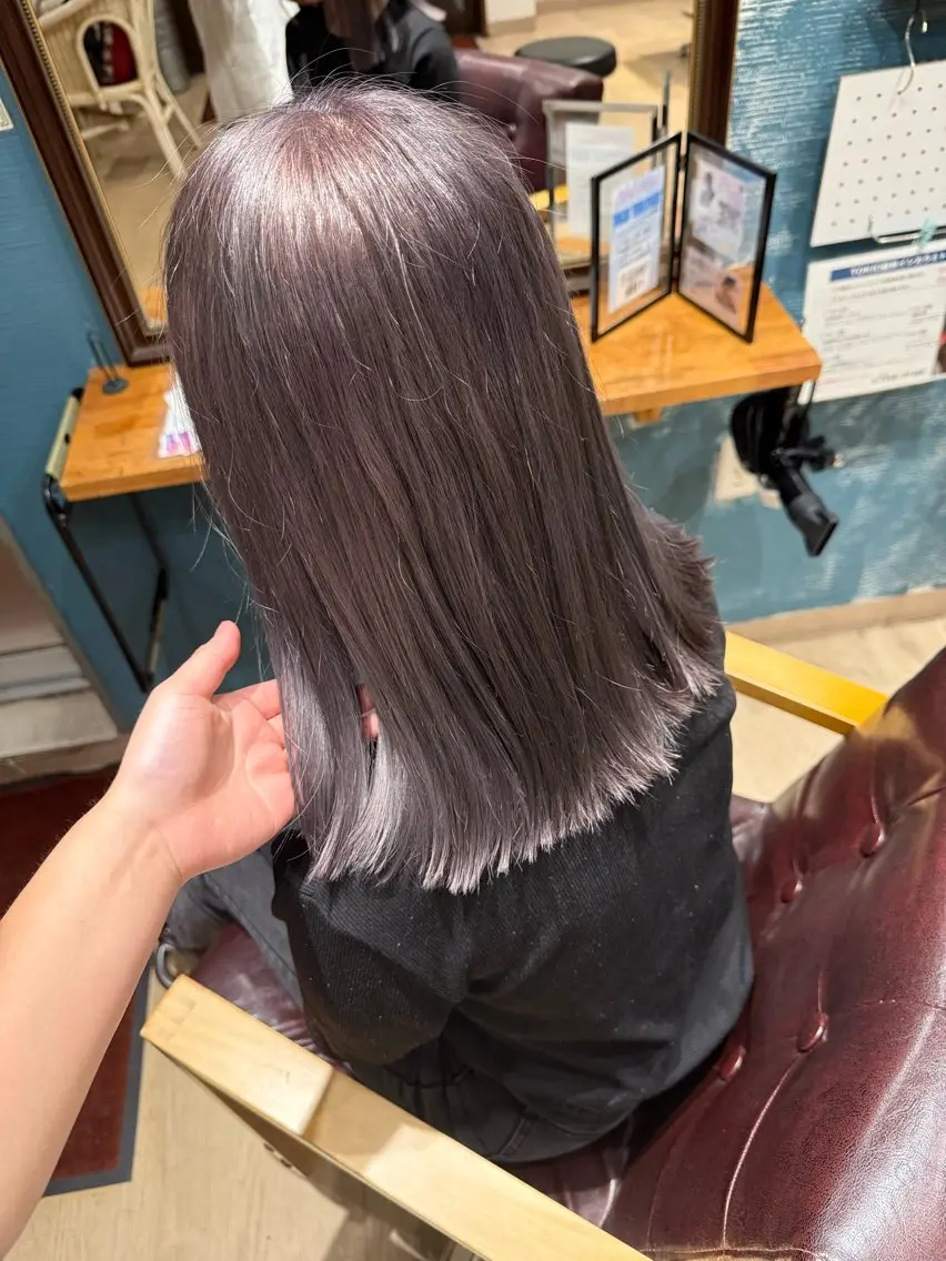 ミディアム カラー グレージュ パープルカラー パープルグレージュ ヘアカラー トリートメント ALOHANA/ Riiのヘアスタイル