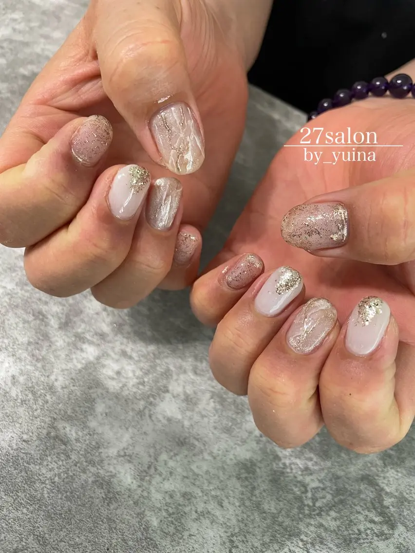 ネイル ニュアンスネイル ホワイト ハンドネイル 27salon yuinaのネイルデザイン